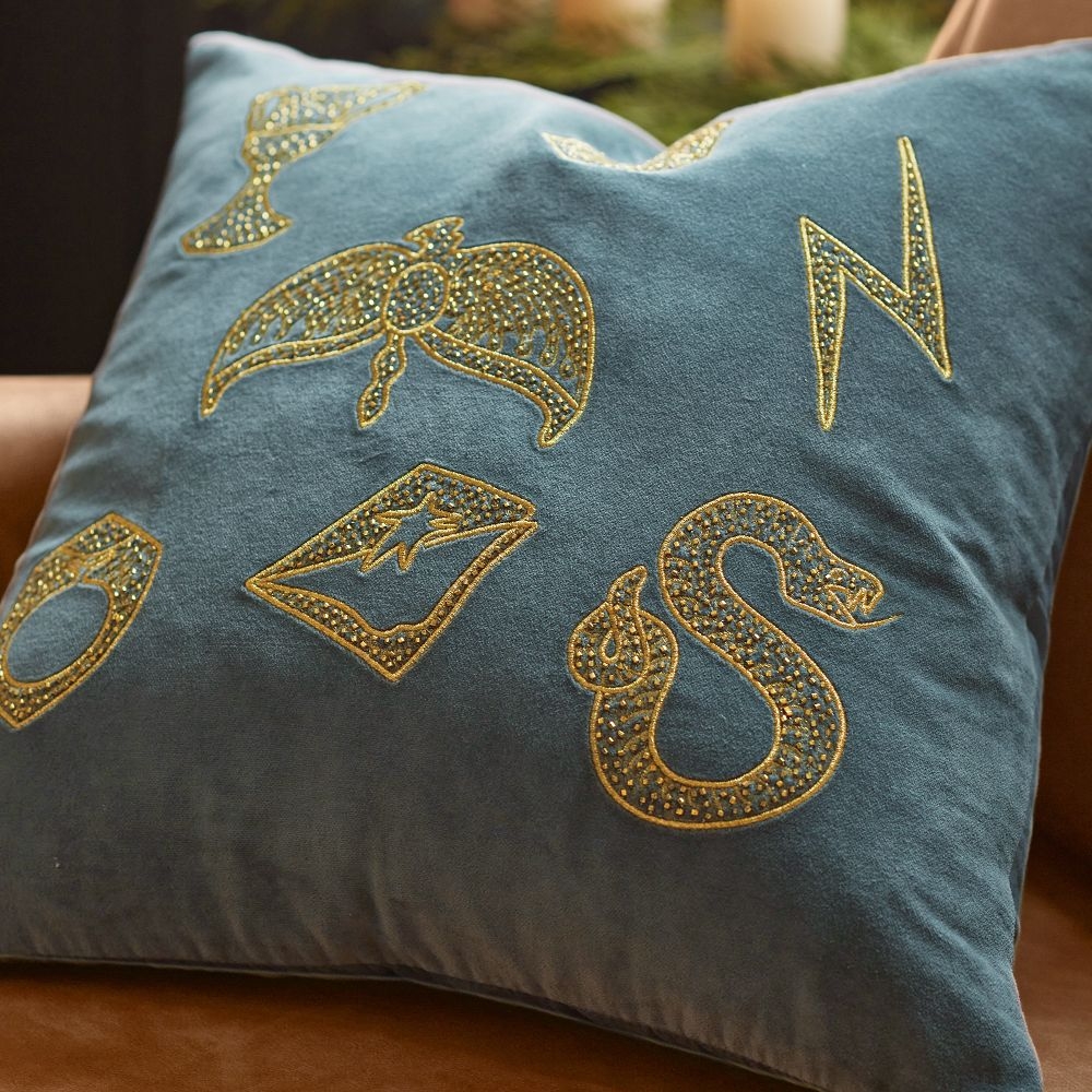 Gold clearance pillow covers